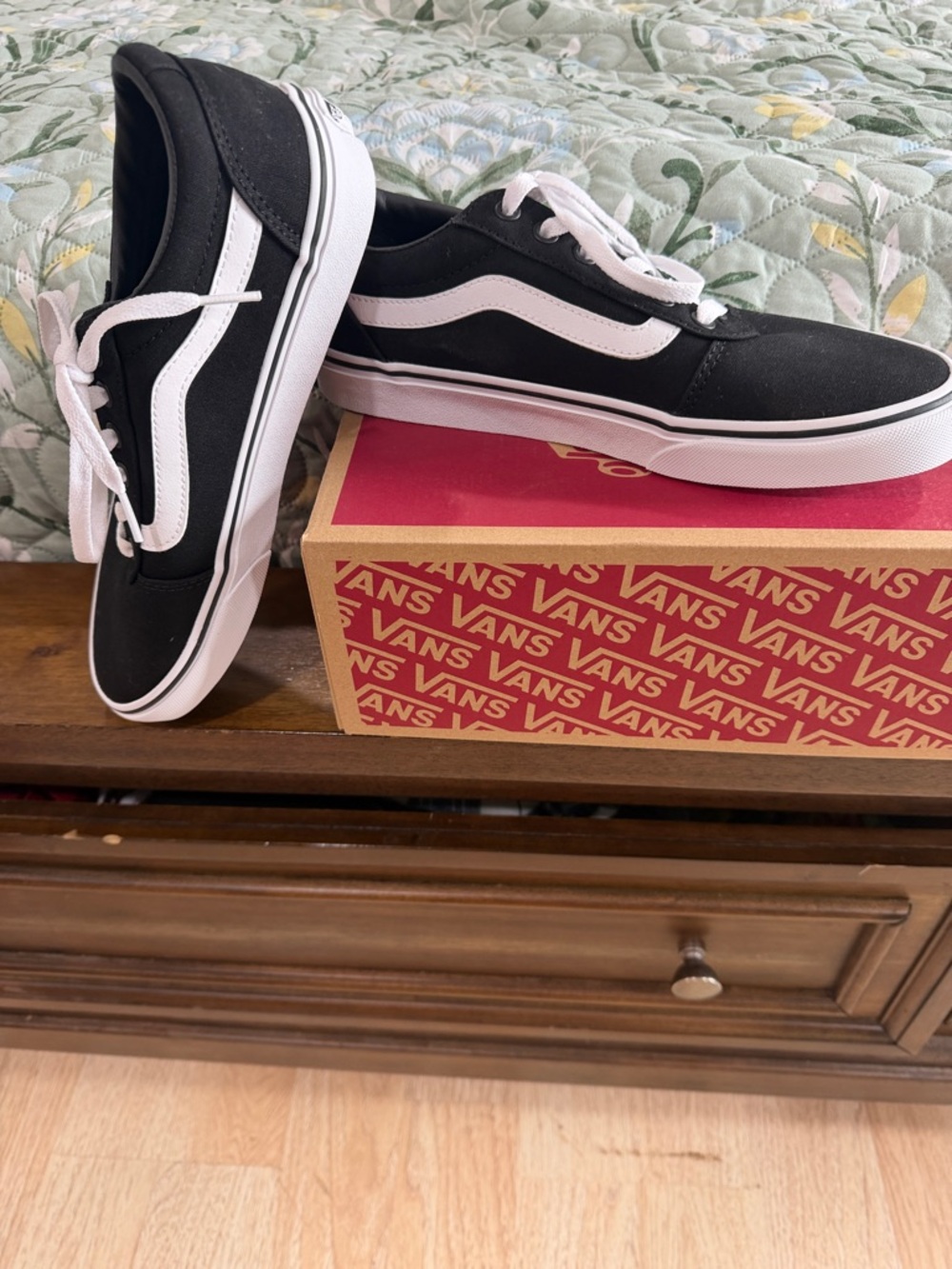 Vans Black & White Old Skool Sneakers